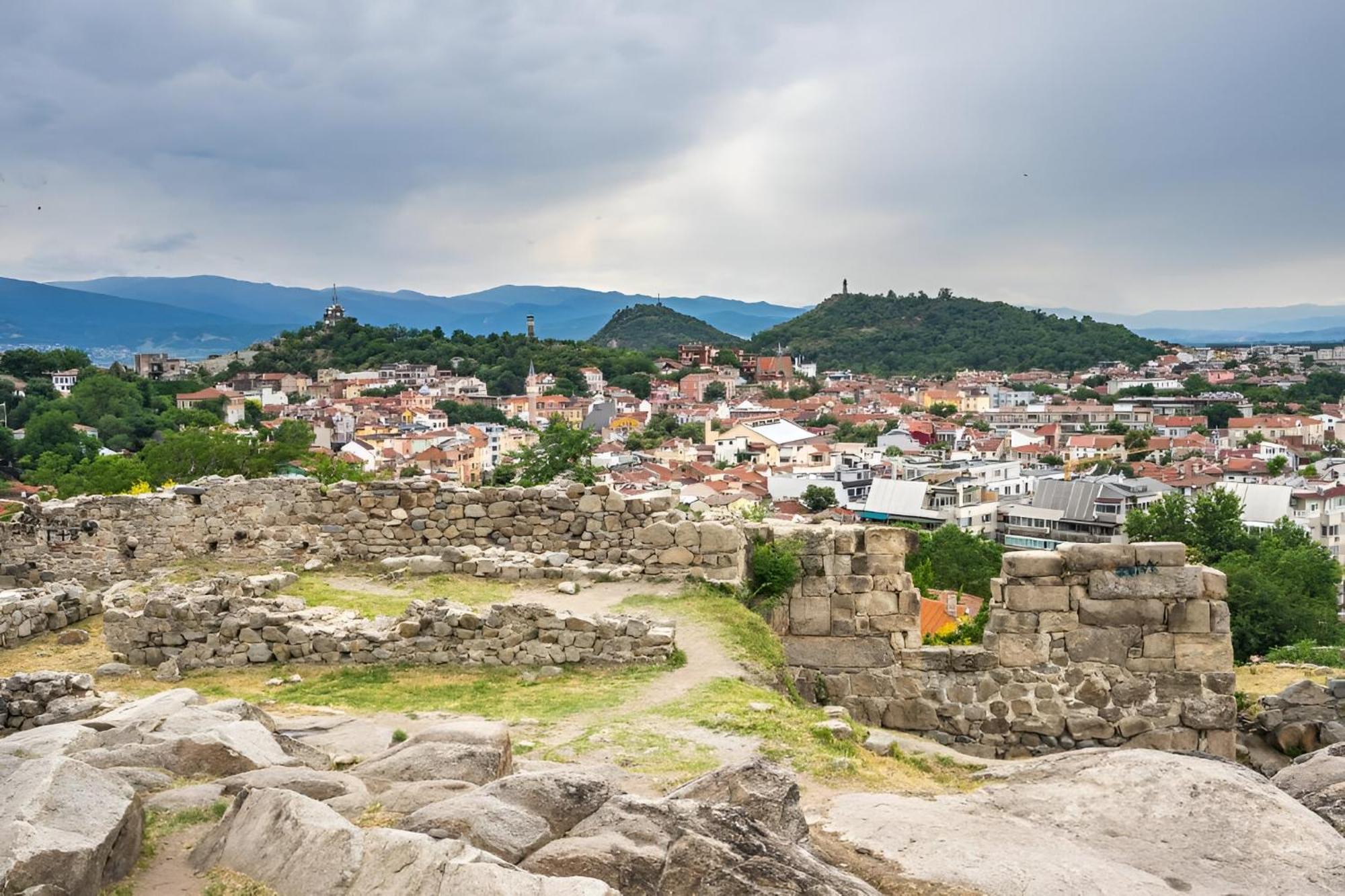 Apartment Chic Urban Getaway In Center Plovdiv